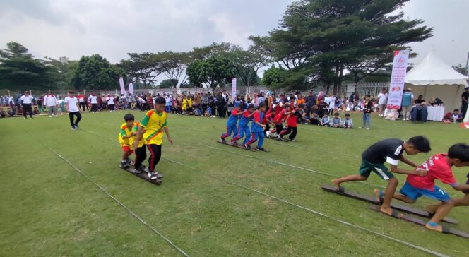 
					Ribuan Peserta 40 Kecamatan Antusias Ikuti Invitasi Ortrad Jenjang SD Tingkat Kabupaten Bogor