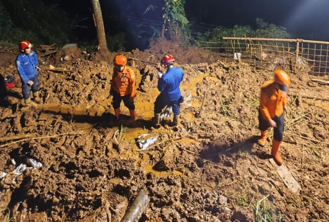 
					Bencana di Puncak Makan 3 Korban, 1 Pemancing yang Hilang Belum Ditemukan