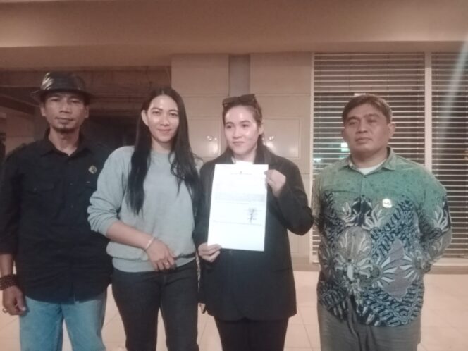
					Jadi Korban Arisan Bodong di Gunung Putri, Puluhan Korban Laporkan ES ke Polres Bogor