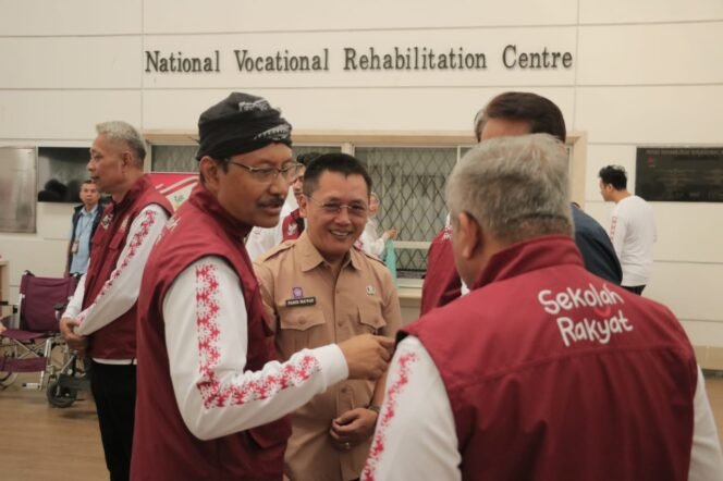 
					Kadinsos Kabupaten Bogor Edukasi Siswa Sekolah Rakyat di Hari Pertama Sekolah
