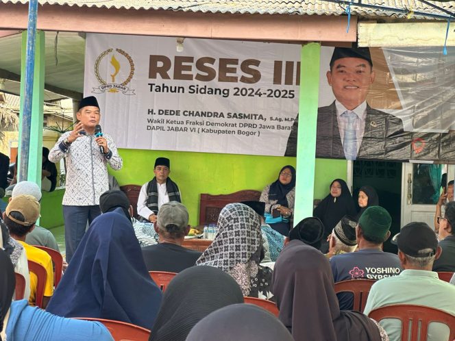 
					Dewan Dede Chandra Sasmita Bebaskan Lahan Pemakaman Umum di Rumpin
