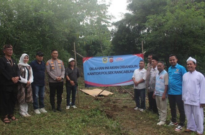 
					Tinjau Lahan Relokasi Kantor Polsek Rancabungur, AKBP Rio: Hibah dari Warga