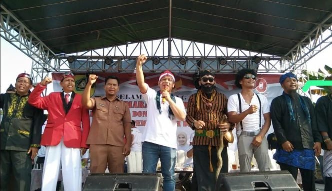 
					Meriahkan HUT RI Ke-80, Pemdes Ciangsana Gelar Karnaval Seni Tradisional Jawa Barat