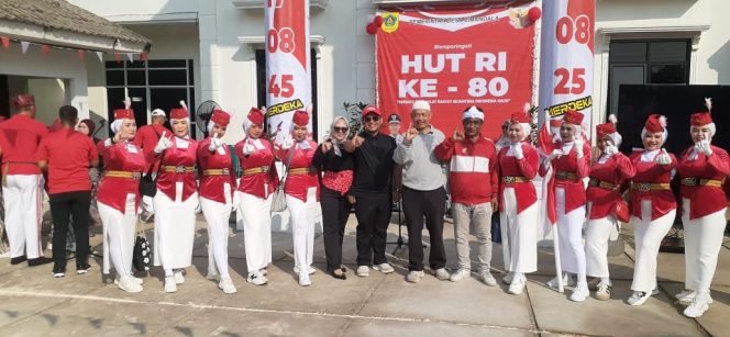 
					Meriahkan HUT RI ke-80, Pemdes Cimandala Gelar Jalan Sehat dan Lomba Seru
