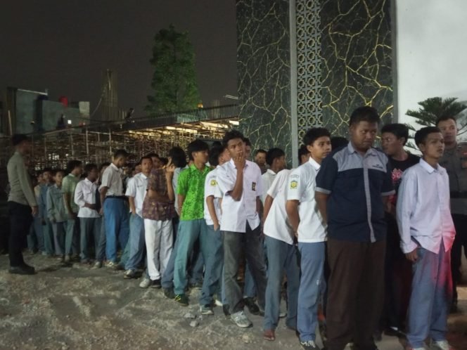 
					Diduga untuk Vandalisme, Pelajar di Bogor Diminta Beli Pilox Rp 10 Ribu