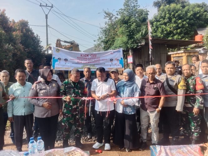 
					Pemdes Klapanunggal Kick Off Betonisasi Jalan di 2 RW Lewat Program Bankeu Infrastruktur Desa 2025