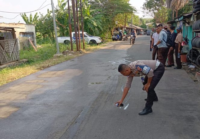 
					Gagal Nyalip, Pemotor di Citeureup Tewas Terlindas Truk