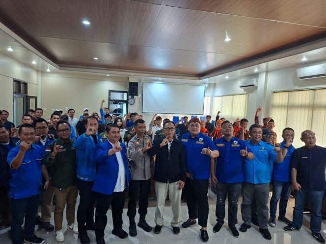 
					KNPI Kabupaten Bogor Gelar Pelatihan Pemandu Wisata Tracking untuk Pemuda di Babakan Madang