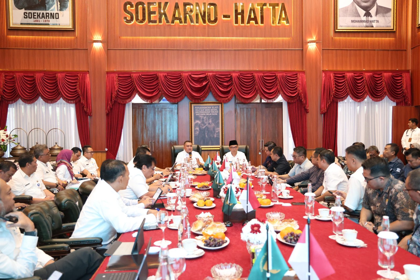 Ciptakan Iklim Usaha Sehat, Bupati Rudy Susmanto Mulai Tata Toko Modern