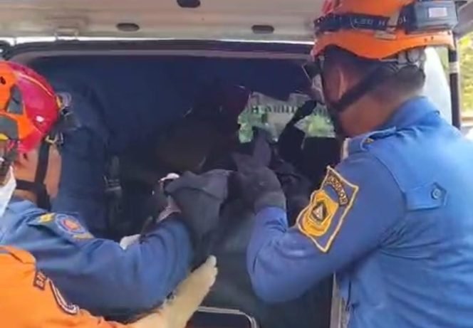 
					Mayat Lelaki di Aliran Sungai Pasirlaja Gegerkan Warga Sukaraja