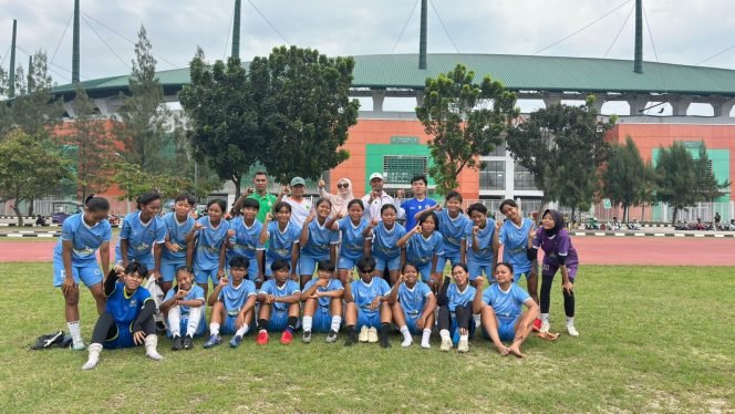 
					Tim Sepakbola Putri Bogor Istimewa Masuk Grup A pada BK Porprov Jabar 2025