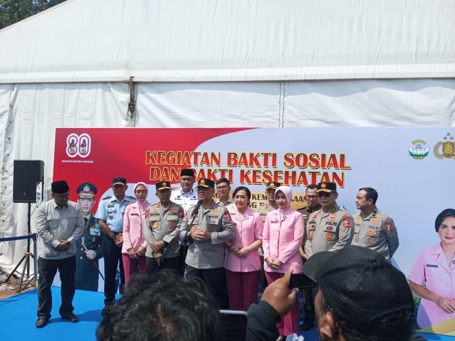 
					Tinjau SMA Kemala Taruna Bhayangkara di Gunung Sindur, Wakapolri Harapkan 2026 Beroperasi