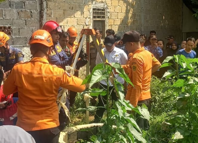 
					Wanita di Ciseeng Ditemukan Tewas di Dalam Sumur, Polisi Ungkap Kronologi