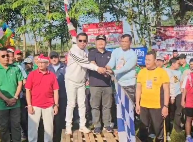 
					Ketua DPC Apdesi Kabupaten Bogor Berikan Hadiah Puluhan Juta di HUT ke-40 Desa Muarajaya