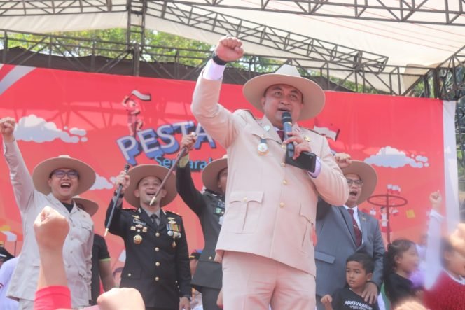 
					Bupati Rudy Susmanto Sampaikan Salam Hangat Presiden Prabowo untuk Masyarakat Babakan Madang