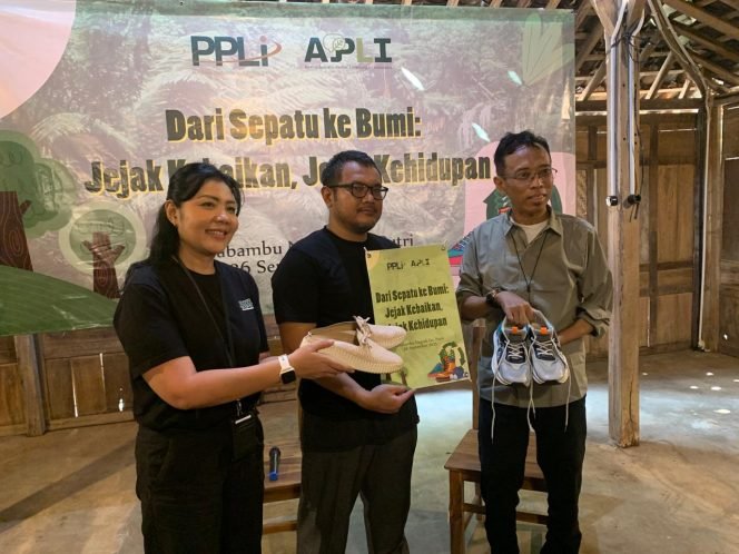 
					PPLI-AJPLI Kolaborasi di Gunung Putri, Sumbang Sepatu Layak Pakai untuk Kurangi Limbah