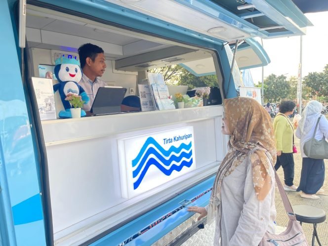 
					Hari Pelanggan Nasional, Perumda Tirta Kahuripan Beri Hadiah Umroh untuk Pelanggan Setia