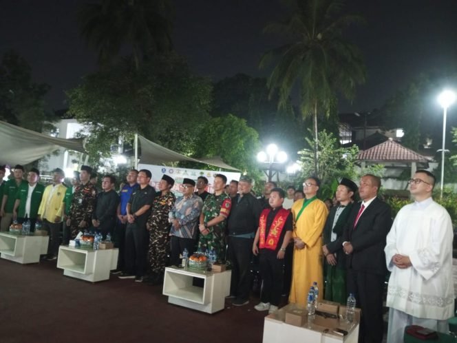 
					Pemuda Lintas Iman Kabupaten Bogor Lakukan Doa Bersama di Cibinong Situ Plaza, Ini Tujuannya