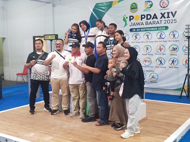 
					Istimewa! Afrida Aulia Fatimah Atlet Angkat Besi Kabupaten Bogor Raih Emas di Popda Jabar 2025