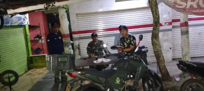
					Tindak Lanjuti Arahan Bupati Rudy Susmanto, Satpol PP Kemang Gelar Patroli dan Edukasi Siskamling