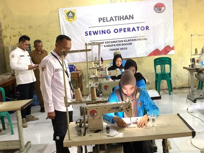 
					PIR Gelar Pelatihan Menjahit dan Pemasaran Digital di Desa Lulut