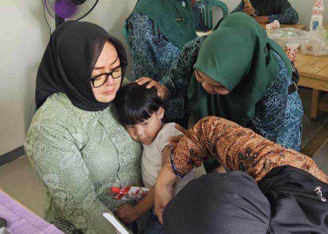 
					Wujudkan Generasi Sehat dan Tangguh, Pemdes Mekarsari Gencarkan Pelayanan Anak Zero Dose