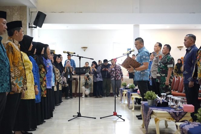
					Jenal Mutaqin Tegaskan Penanganan Stunting di Kota Bogor Dilaksanakan dengan Satu Komando