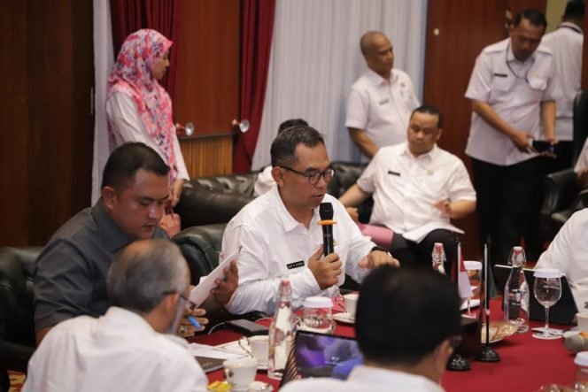 
					Kejar Target 100 Persen, Bupati Rudy Susmanto Gerakkan Seluruh SKPD Unggah Dokumen MCP KPK