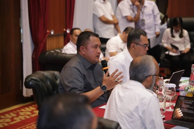 
					Bupati Rudy Susmanto Targetkan Dapur MBG Jadi Jalan Baru Penyerapan Tenaga Kerja di Kabupaten Bogor