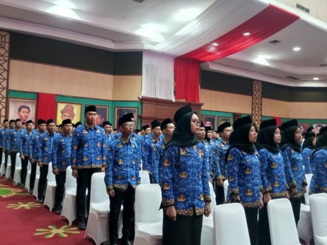 
					Bupati Rudy Susmanto Gelar Pelantikan Gabungan ASN, Yunita: Bangun Daerah dengan Kebersamaan