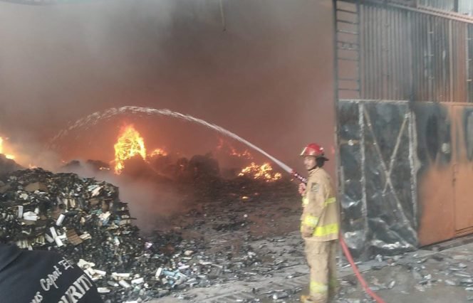 
					Damkar Catat 500 Kejadian Kebakaran di Kabupaten Bogor Selama 2025