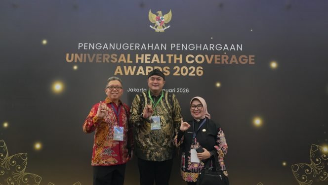 
					Bikin Bangga, Kabupaten Bogor Raih Penghargaan UHC Award 2026 Kategori Madya