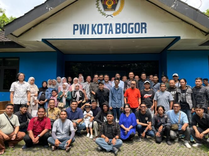 
					PWI Kota Bogor Gelar Halal Bihalal Bersama Perumda Tirta Pakuan