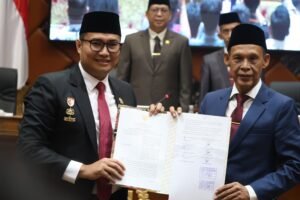 Ketua DPRD Sastra Winara Tekankan Akuntabilitas dalam Raperda Pertanggungjawaban APBD 2025